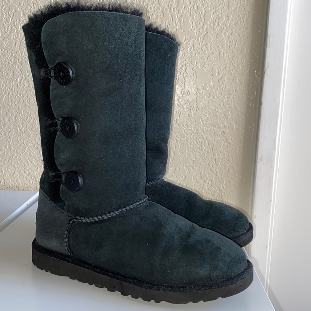 Ugg Bailey - image 1